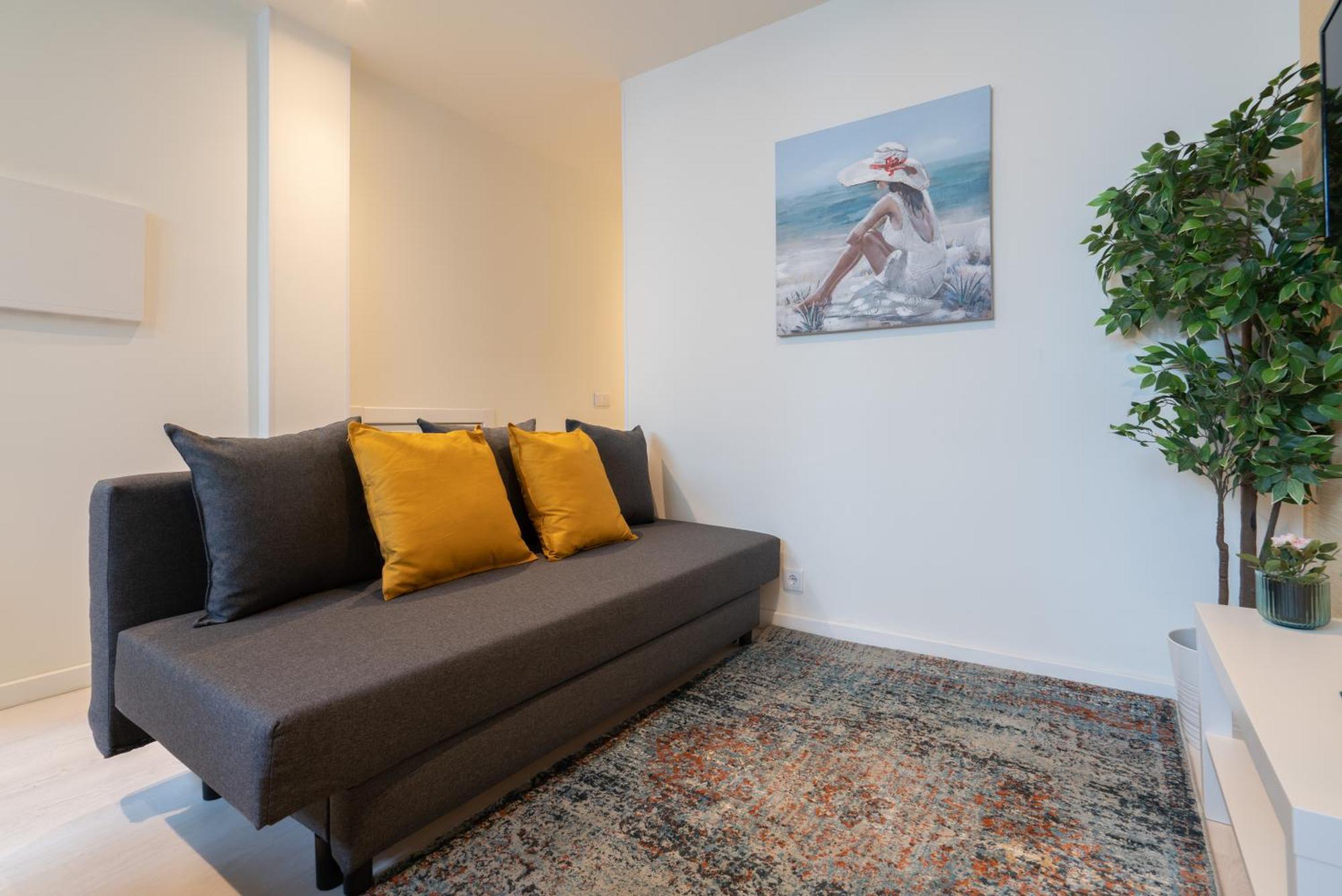 Host Wise - Cheerful Sunny Flat - Historic Center Porto