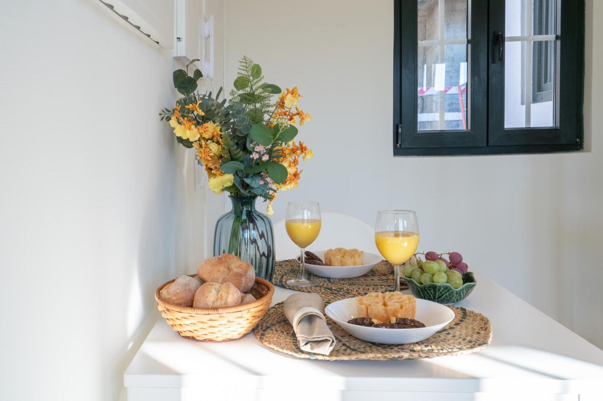 Host Wise - Cheerful Sunny Flat - Historic Center Apartamento Porto